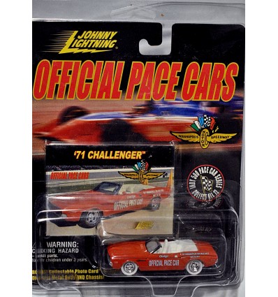 Johnny Lightning - White Lightning - 1971 Dodge Challenger Pace Car Convertible