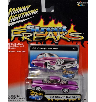 Johnny Lightning Scrapin - Lowriders - White Lightning! 1962 Chevrolet Bel Air Bubbletop