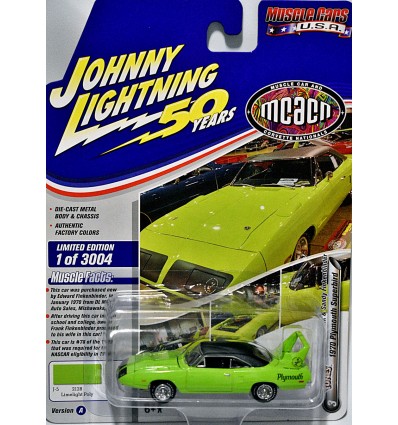 Johnny Lightning Muscle Cars USA - 1970 Plymouth Superbird