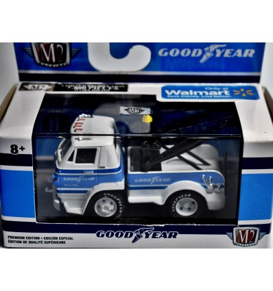 M2 - Goodyear - 1966 Dodge L600 Tow Truck