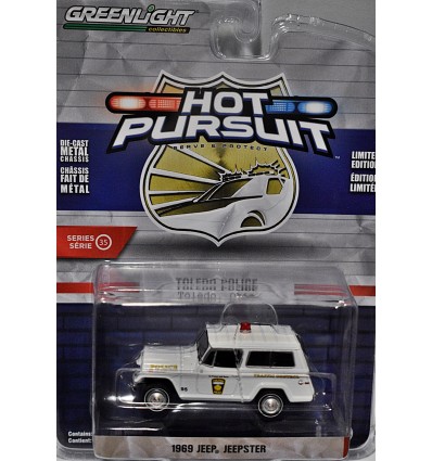 Greenlight - Hot Pursuit - Toledo OH Police 1969 Jeep Jeepster Traffic Control