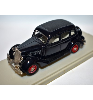 Rextoys - No. 52 - 1935 Ford Touring Sedan