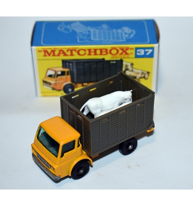 Matchbox Regular Wheels (37C) Dodge Cattle Truck