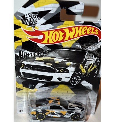 Hot Wheels Ford Mustang Camouflage Coupe