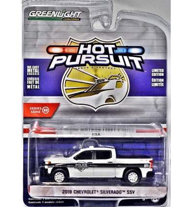 Greenlight Hot Pursuit - Delaware State Police 1972 Chevy C10 Pickup Truck