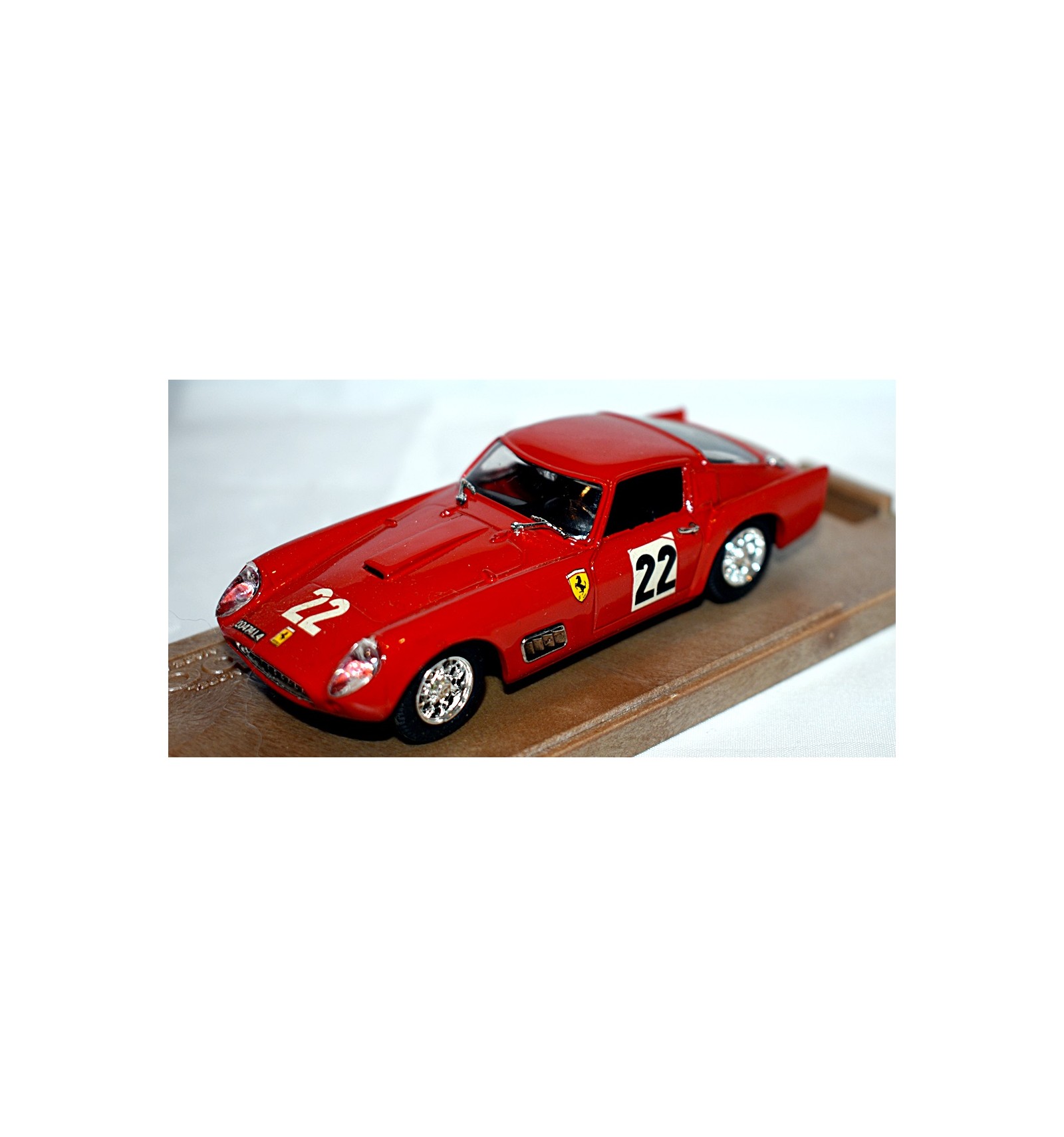 Box Model - 1960 Ferrari 250 Tour DE France Race Car ...