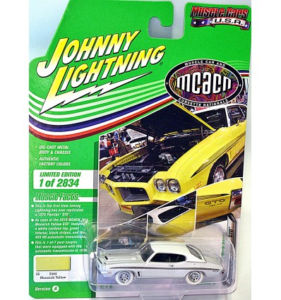 Johnny Lightning - Rare White Lightning - Muscle Cars USA - 1972 Pontiac GTO