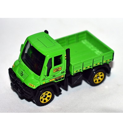 Matchbox Mercedes-Benz Unimog U300