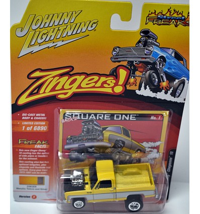 Johnny Lightning Street Freaks Zingers - 1973 Chevy Cheyenne - Squarebody - Pickup Truck
