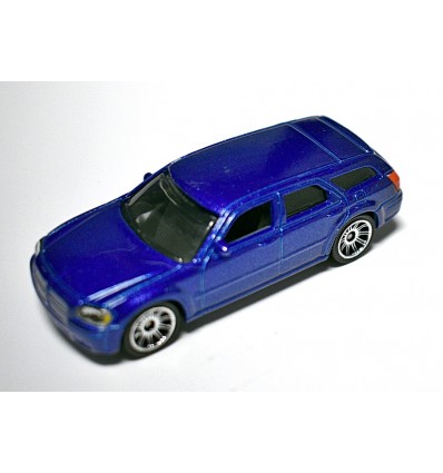 Matchbox Dodge Magnum Station Wagon