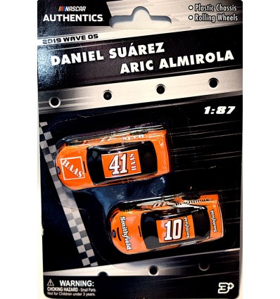 Lionel NASCAR Authentics - Aric Almirola & Daniel Suarez Ford Mustang HO Scale set