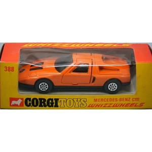 Corgi - Mercedes-Benz CM (388)