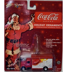 Johnny Lightning 1966 Volkswagen Beetle Coca Cola Christmas