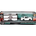 Maisto - Tow & Go - 1987 Buick Regal T-Type and Buick Racing Team Trailer Set