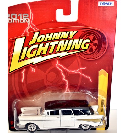 Johnny Lightning Forever 64 Series - 1957 Chevrolet Hearse