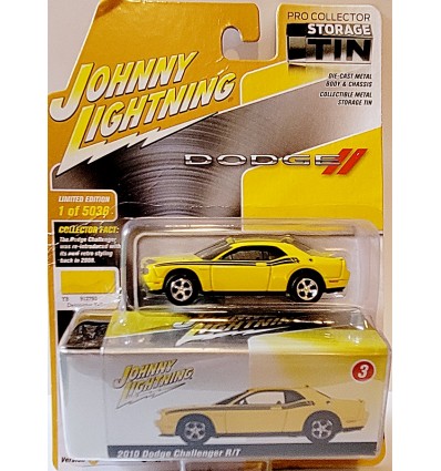 Johnny Lightning Pro Collectors Series 2010 Dodge Challenger R/T