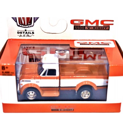 M2 Auto Meets - 1970 GMC 5500 Pickup Truck