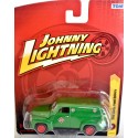 Johnny Lightning Forever 64 - 1950 Chevrolet Suburban Railway Express Agency