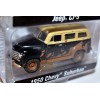 Johnny Lightning Street Freaks - Off Road Set - 1950 Chevy Suburban 4x4 & Jeep CJ-5