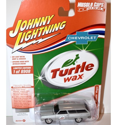 Johnny Lightning Muscle Cars - 1965 Chevrolet Chevelle 2-door Station Wagon - Turtle Wax