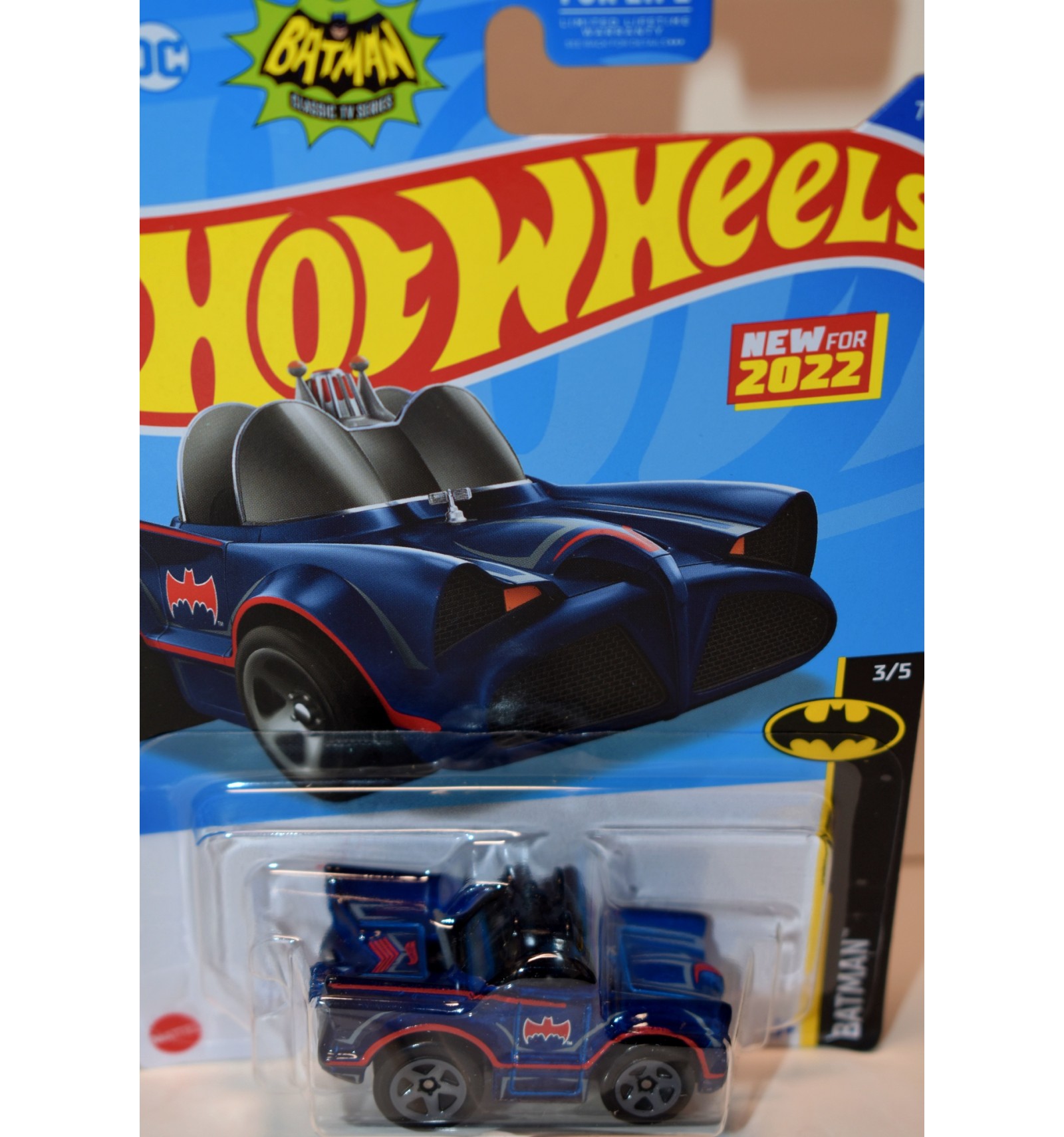 Hot Wheels "Tooned" Batmobile Global Diecast Direct