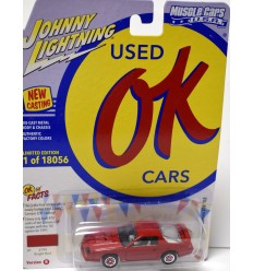 Hot Wheels - Toyota LowLux Hi-Lux Race Truck - Global Diecast Direct