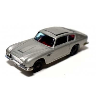 Husky (40C-1) - James Bond Aston Martin DB4