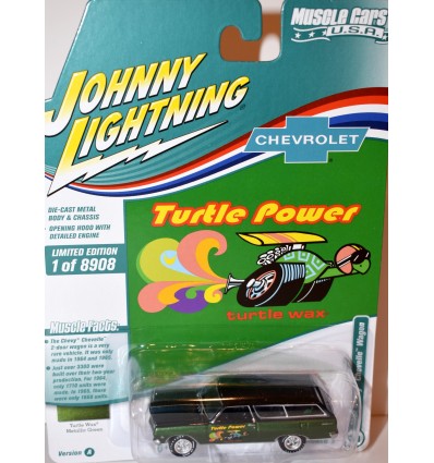 Johnny Lightning Muscle Cars - 1965 Chevrolet Chevelle 2-door Station Wagon - Turtle Wax