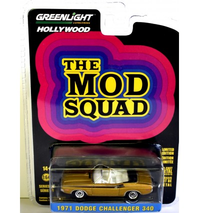 Greenlight Hollywood - The Mod Squad - 1971 Dodge Challenger 340 Convertible