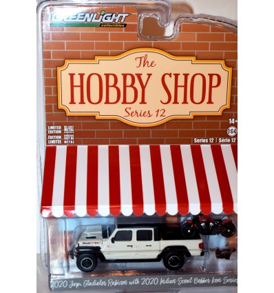 Greenlight Hobby Shop - Jeep Gladiator with 2020 Indian Scout Bobber Icon Series