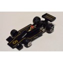 Yatming - F1 Open Wheel Race Car with Driver