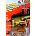 Johnny Lightning Classic Gold - 1979 International Scout II