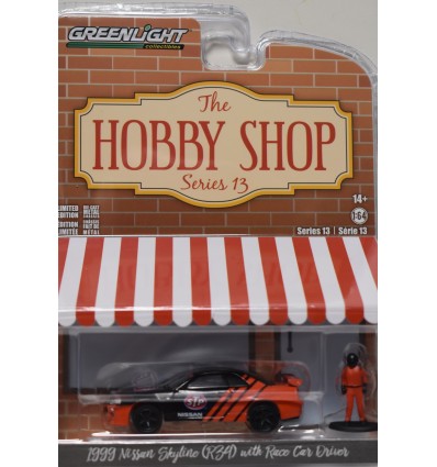 Greenlight Hobby Shop - 1999 Nissan Skyline (R34) with Race Car Driver
