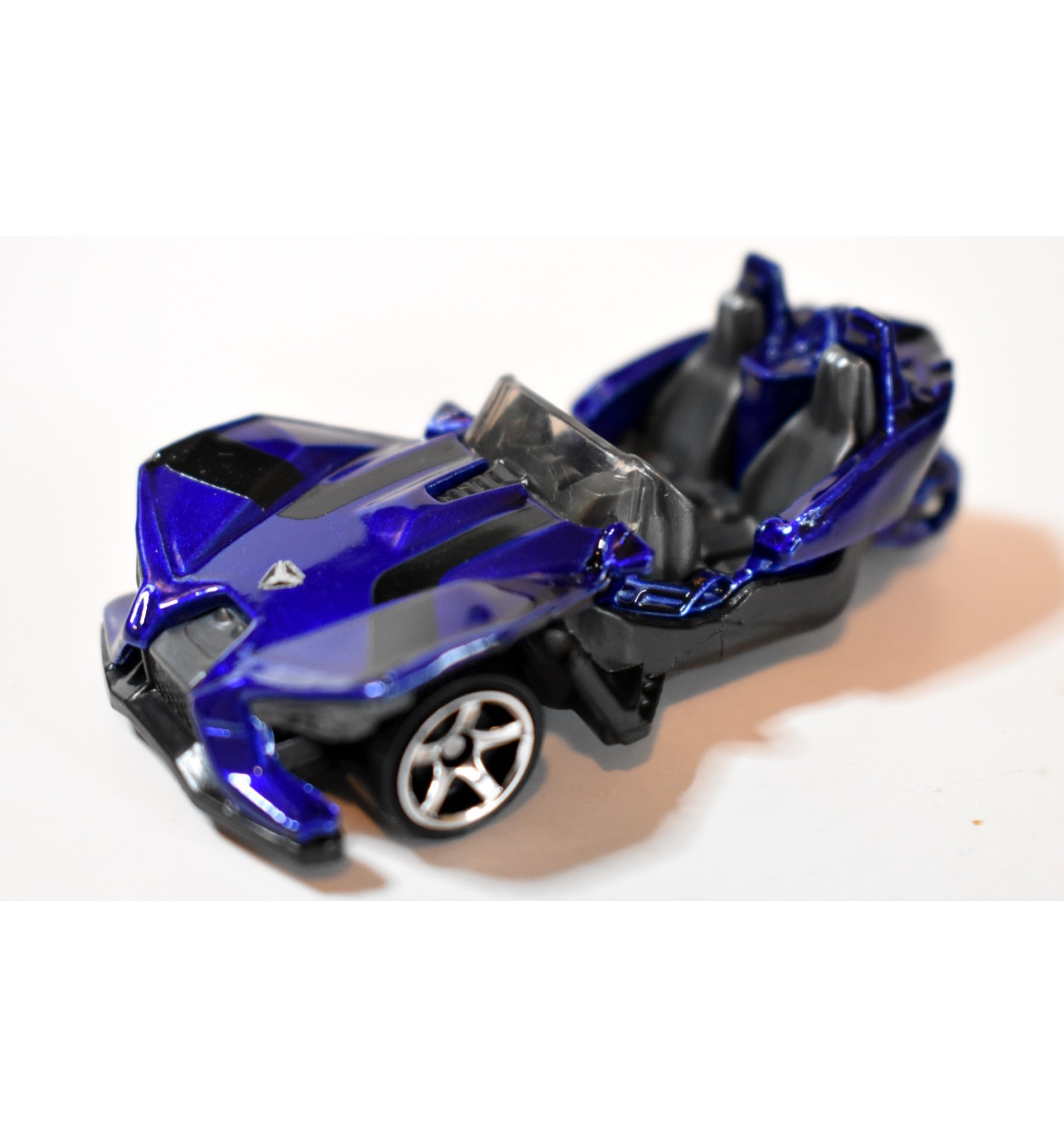 Polaris hot sale slingshot diecast