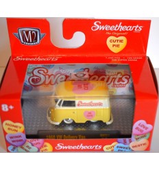 M2 Machines - Sweethearts - 1965 Ford Econoline Delivery Van