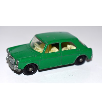 Matchbox Regular Wheels MG 1100