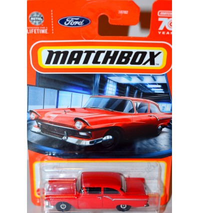 Matchbox 1957 Ford Custom 300 2 Door Post Sedan