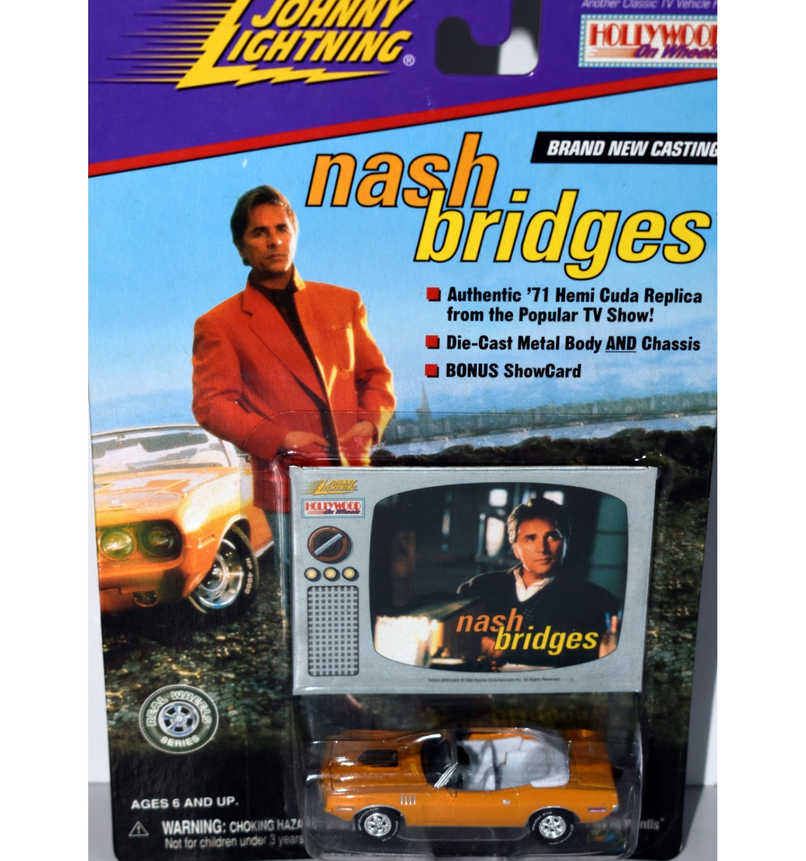Johnny Lighting Hollywood on Wheels - Nash Bridges Don Johnson 1971  Plymouth Cuda Convertible