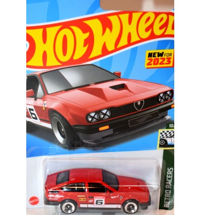 Hot Wheels - Alfa Romeo GTV6 3.0