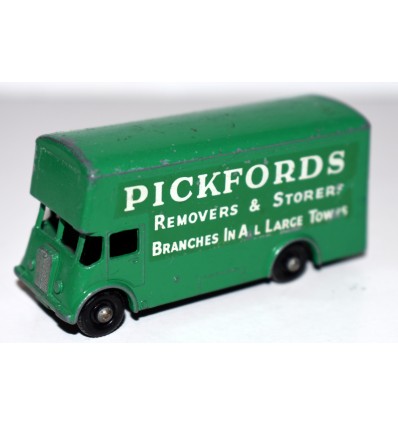 Matchbox Regular Wheels - (46B-7) Pickfords Removal Moving Van