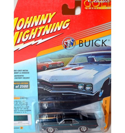 Johnny Lightning - Classic Gold - 1967 Buick GS 400