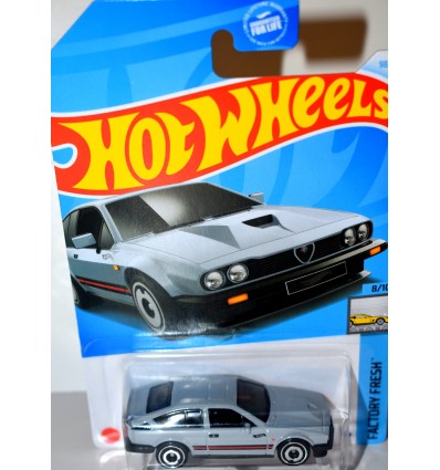 Hot Wheels - Alfa Romeo GTV6 3.0