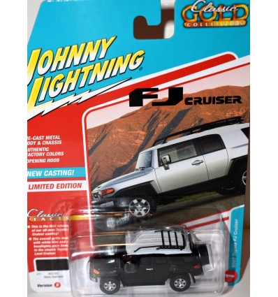 Johnny Lightning Classic Gold - Limited Edition 2007 Toyota FJ Cruiser