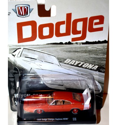 M2 Machines 1969 Dodge Charger Daytona Hemi