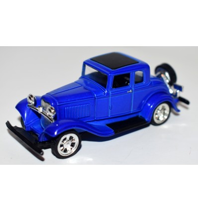 Ertl - American Muscle - 1932 Ford Full Fendered 5 Window Deuce Coupe