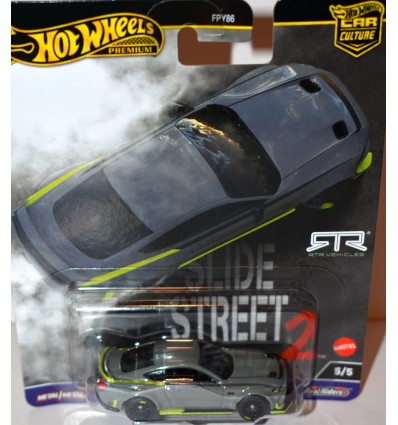 Hot Wheels Premium - Slide Street - 2018 Ford Mustang RTR Spec 5