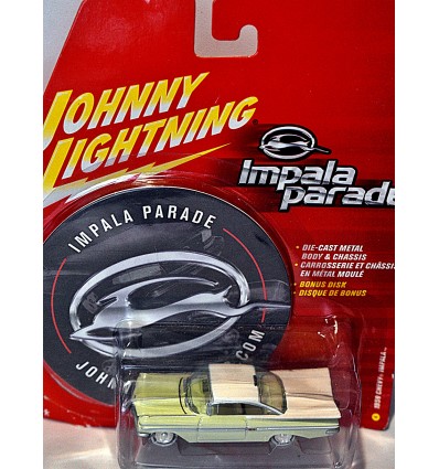 Johnny Lightning - Impala Parade - 1959 Chevrolet Impala Sport Coupe