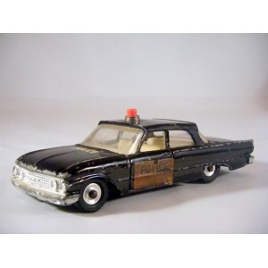 Dinky ford sedan #4