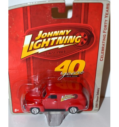 Johnny Lightning 40th Anniversary - 1950 Chevrolet 3100 Suburban