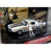 M2 Diorama Sets - Hurst Performance - 1972 Chevrolet Camaro Z/28